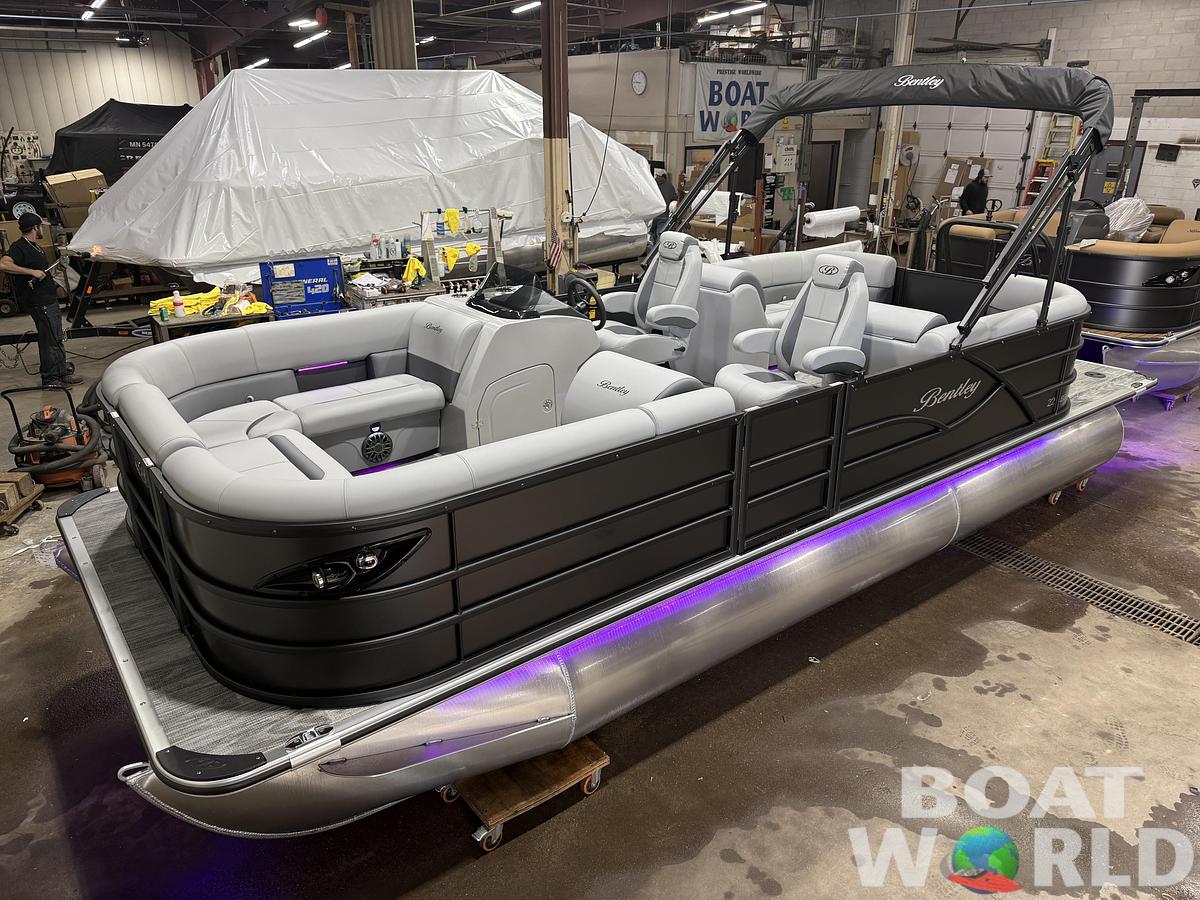 2027 Bentley Legacy 220 Navigator Quad Lounge Pontoon $42995