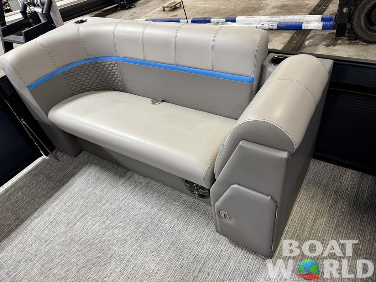 Used 2023 Qwest Pontoons 822 E-Class RLS LT Pontoon