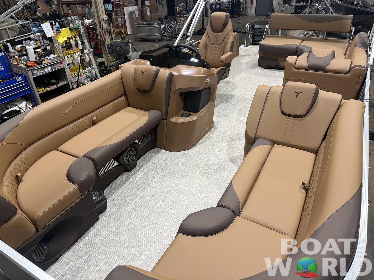 2025 Tahoe Pontoons LTZ 2385 Cruise Rear Bench (CRB) 