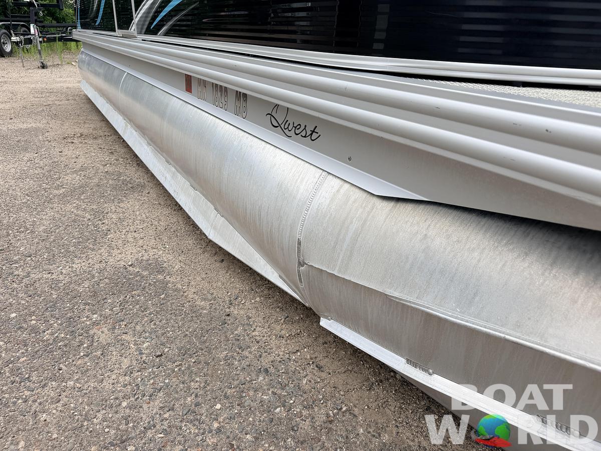 Used 2019 Qwest 822 LS Tritoon & 150HP Honda 4Stroke -$29,995