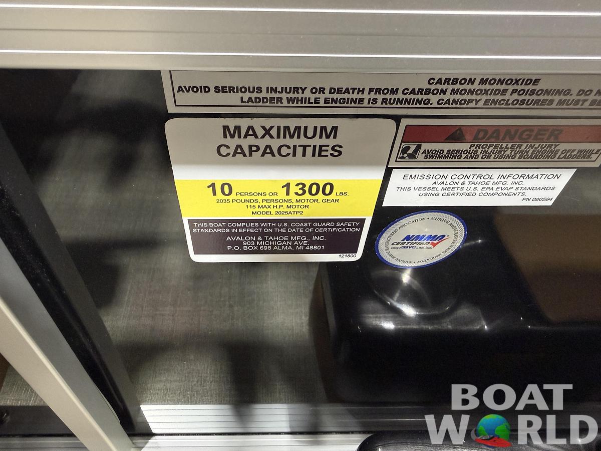 2026 Tahoe Pontoons Sport 2180 Quad Lounge 