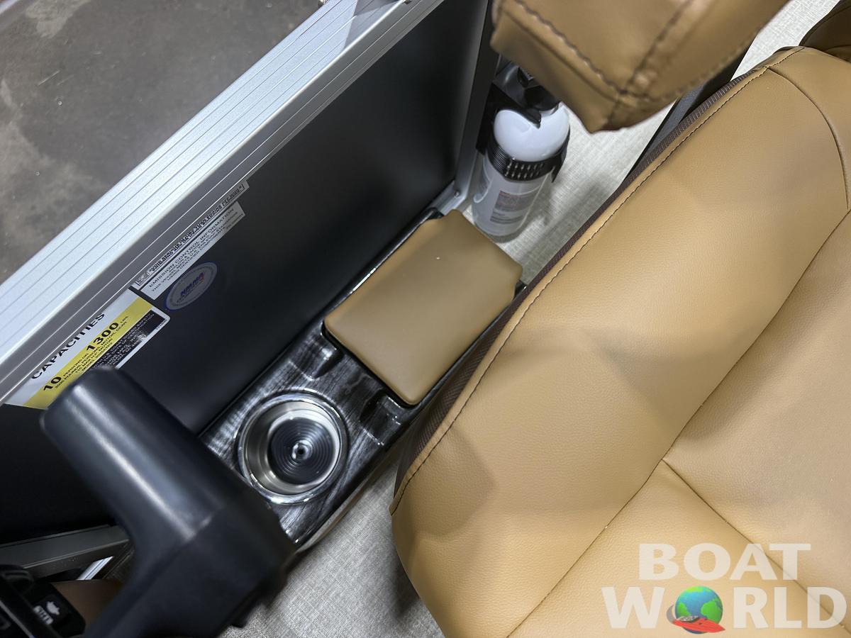 2026 Tahoe Pontoons Sport 2180 Rear Fish