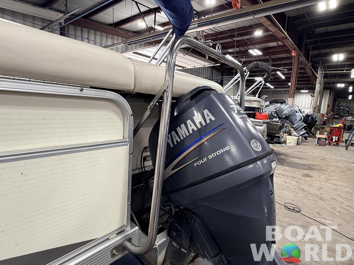 Used 2005 Bennington 2275 RL & 75HP Yamaha 4Stroke - $15,995