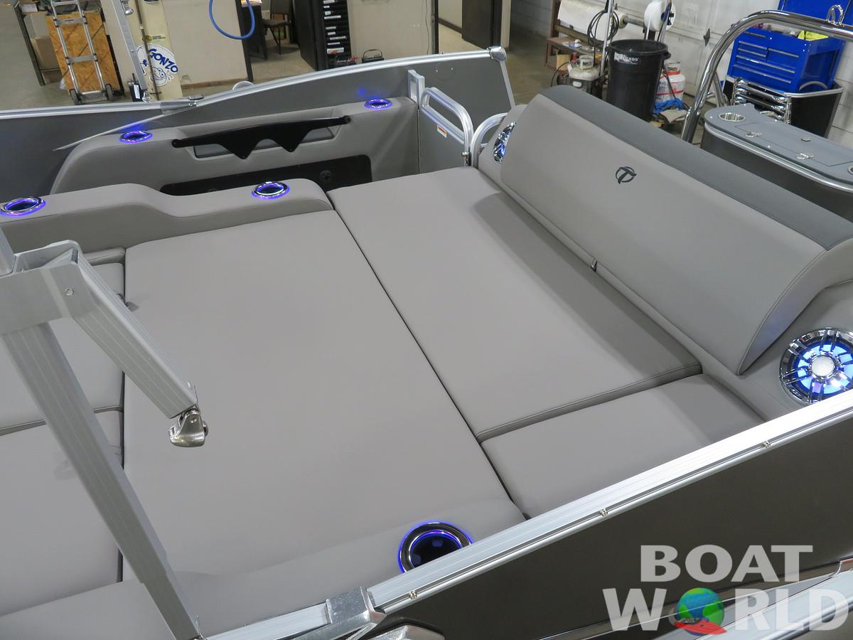 2024 Tahoe Pontoons Cascade 2385 VRL Swingback & Honda 140HP 4-Stroke EFI