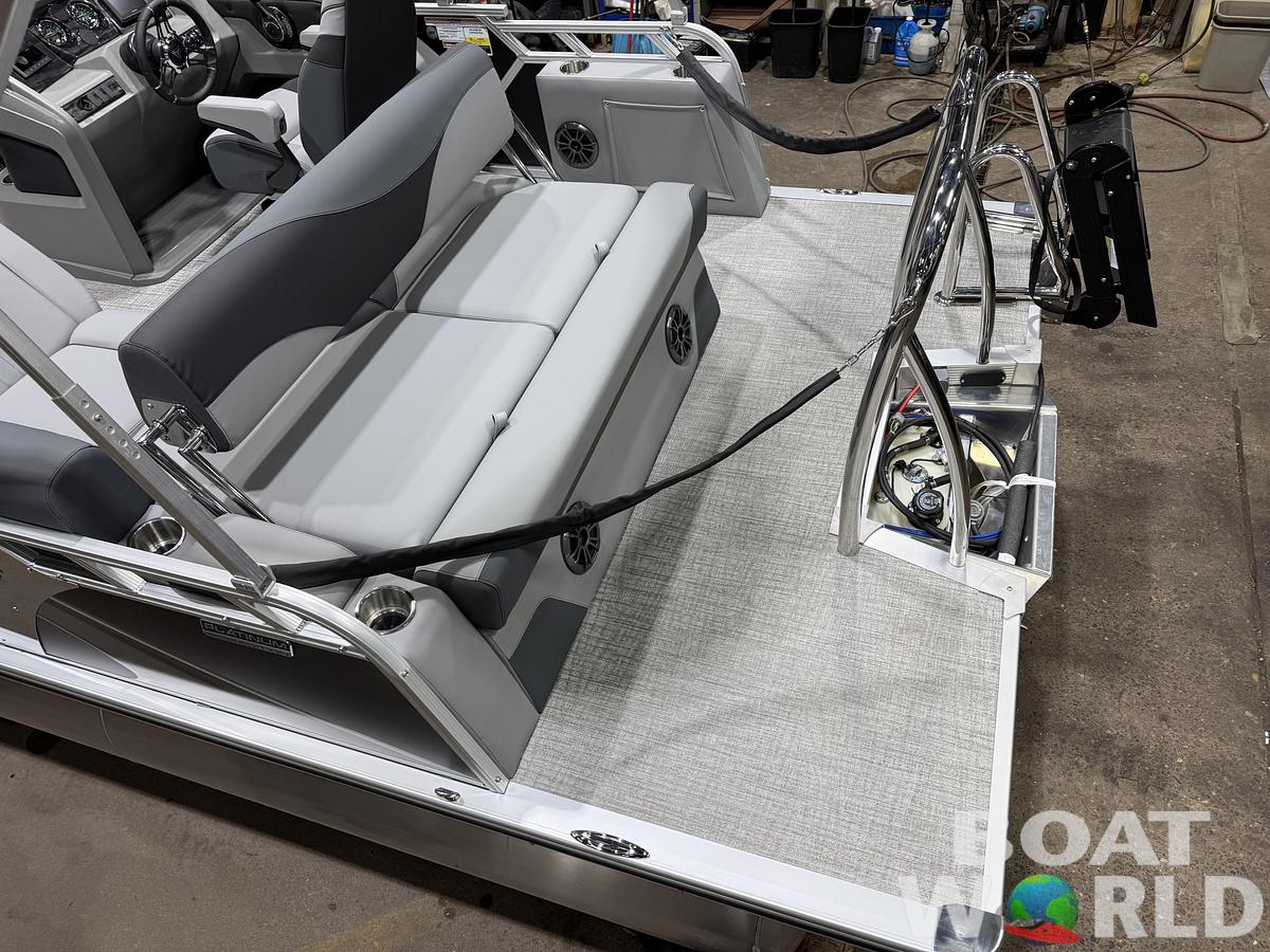 2026 Tahoe Pontoons LTZ 1985 Cruise Rear Bench (CRB) 