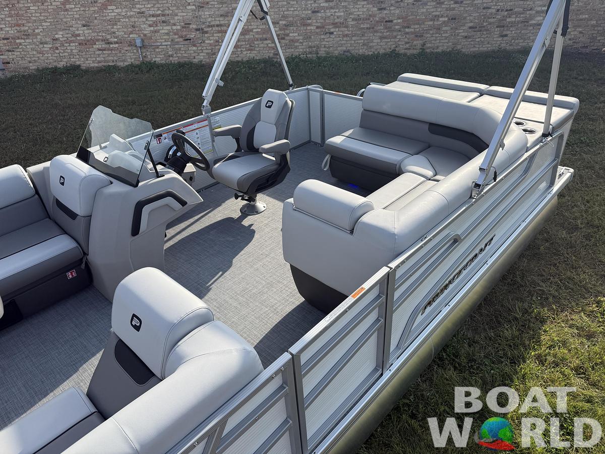 2026 Princecraft Vectra 21 Cruise Lounge Pontoon & Mercury 4-Stroke EFI