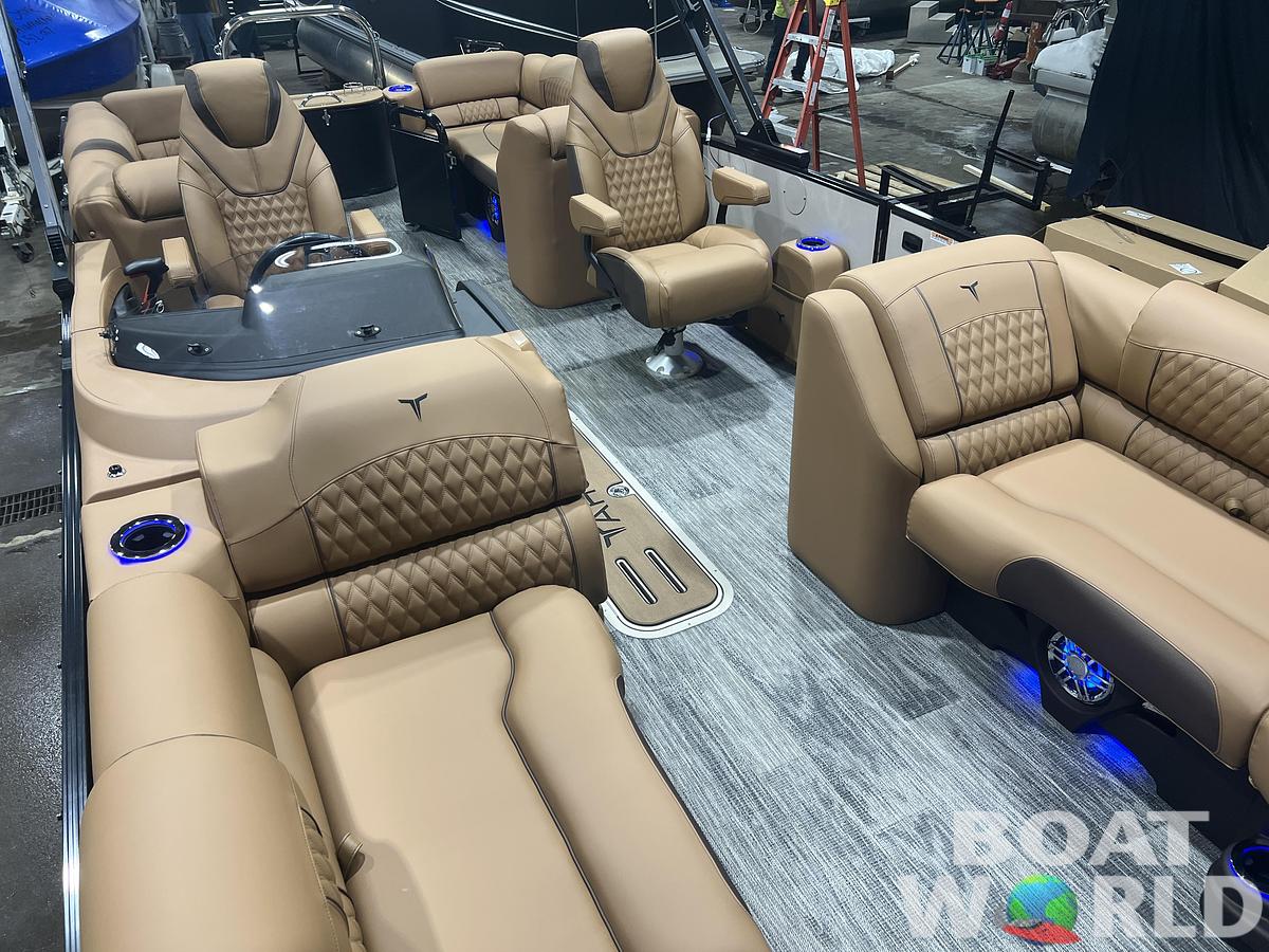 2026 Tahoe Pontoons Cascade 2385 Quad Lounge Tritoon