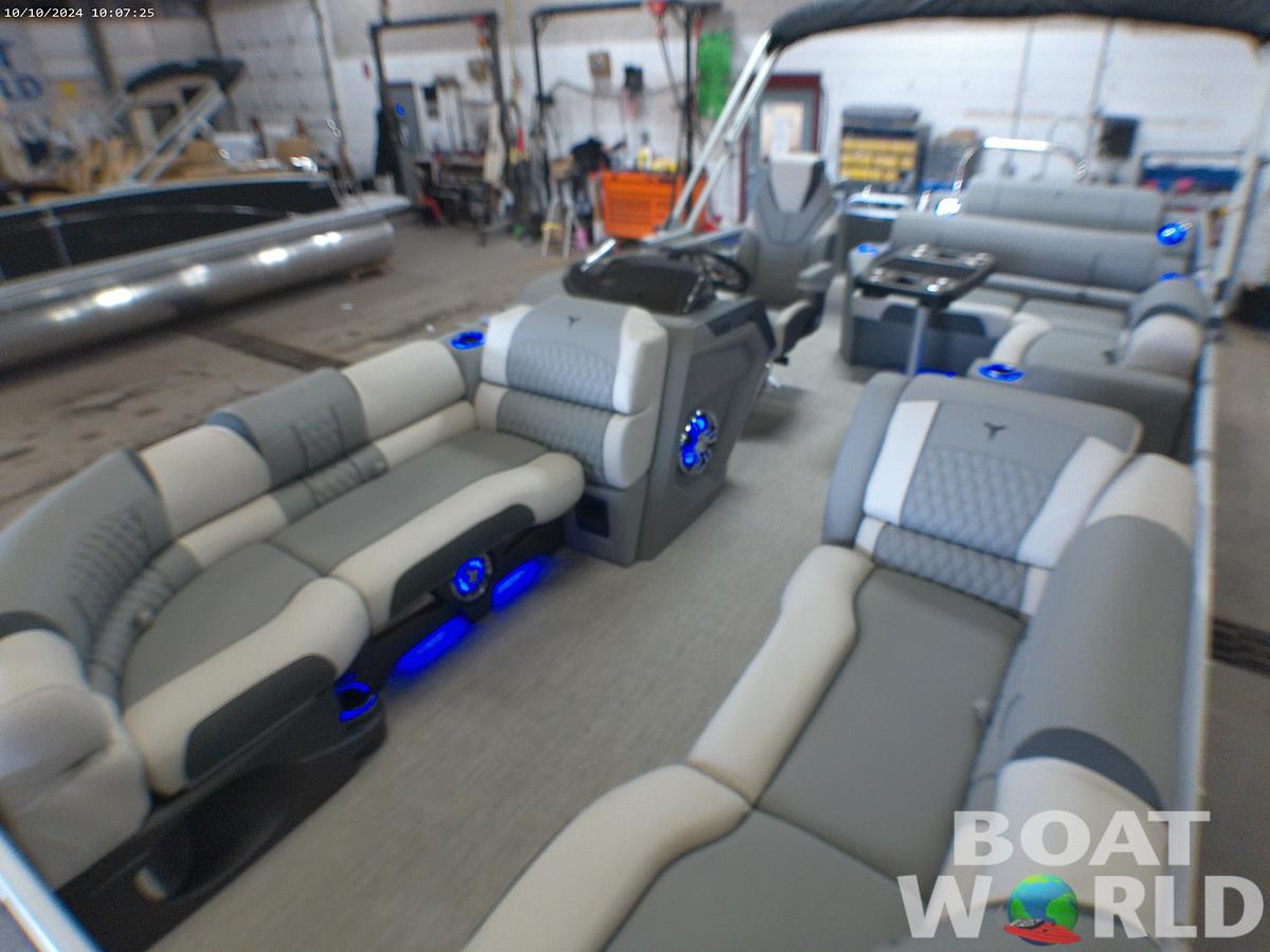 2025 Tahoe Pontoons Cascade 2385 Swingback (VRL) Tritoon & Honda 4-Stroke EFI