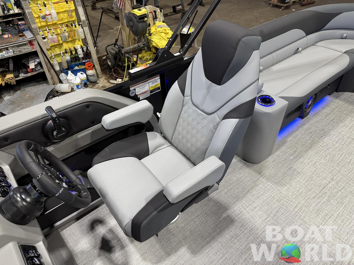 2027 Tahoe LTZ 2585 Elite Cruise Tritoon 300HP $69995