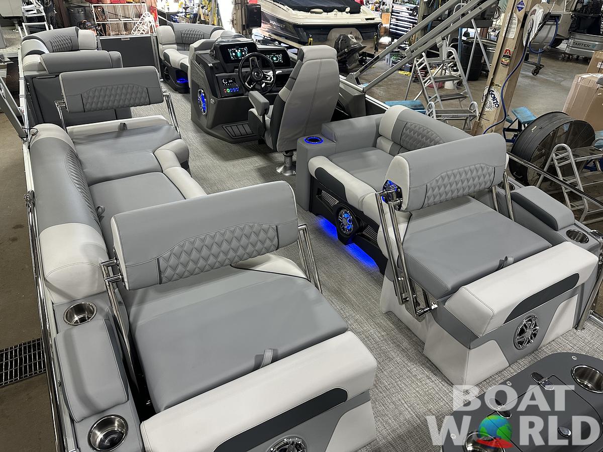 2025 Tahoe Pontoons Cascade 2385 Quad Lounge Shift Flip & Honda 4-Stroke EFI