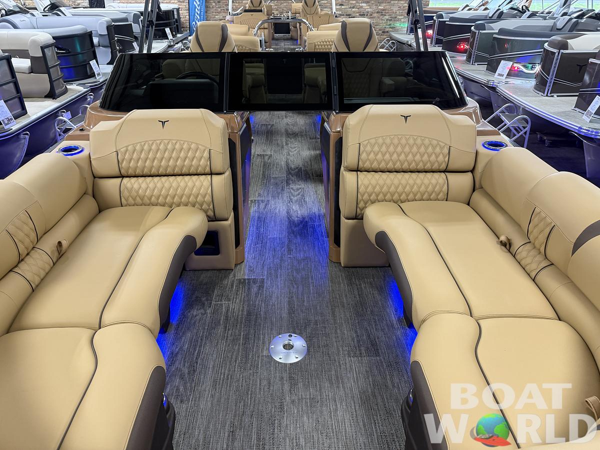 2025 Tahoe Pontoons Cascade 2385 Quad Lounge Shift Windshield Tritoon & 225HP 4-Stroke EFI