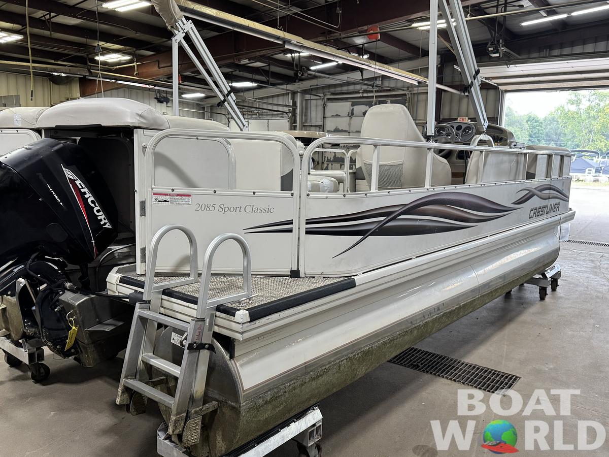 Used 2006 Crestliner  2085 Sport Classic Pontoon