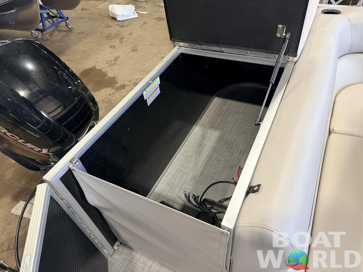 Used 2021 Princecraft 21 Sportfisher 2RS Pontoon & 90HP Mercury 4-Stroke -$27,995