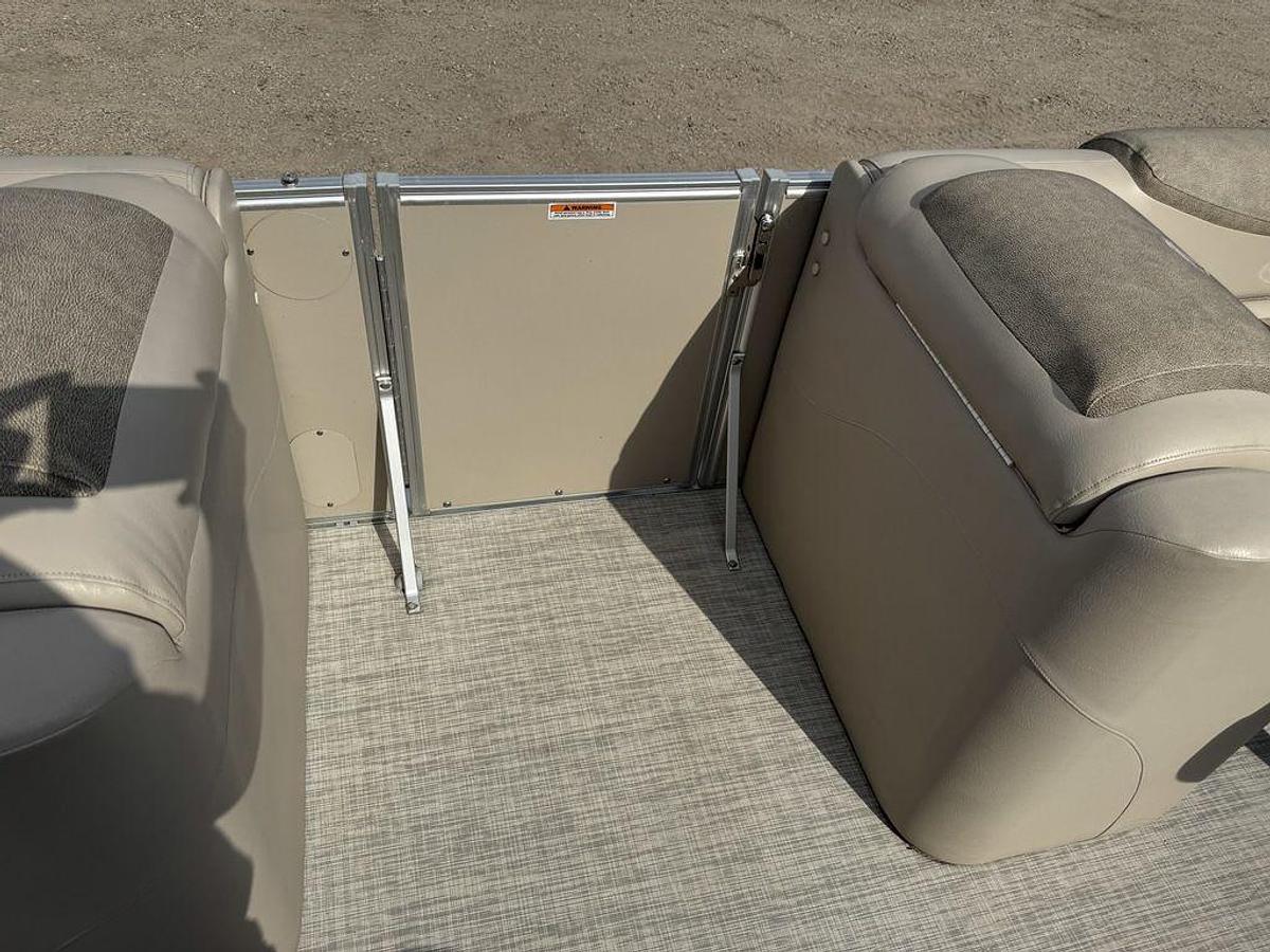 Used 2019 Tahoe Pontoons Cascade 2385 Cruise Pontoon