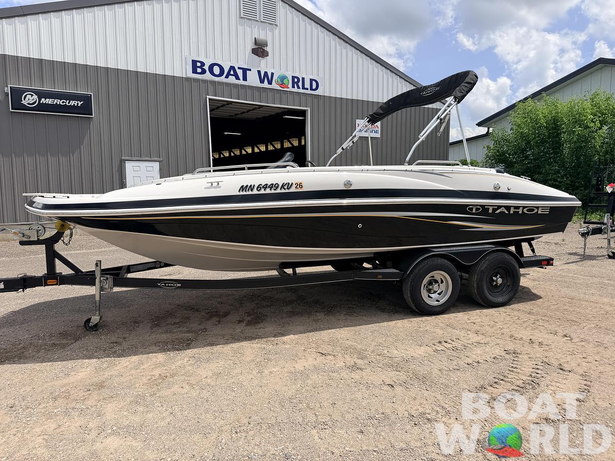 Used 2011 Tahoe 215 Xi Deck Boat & 220HP Mercruiser V8 -$17,995