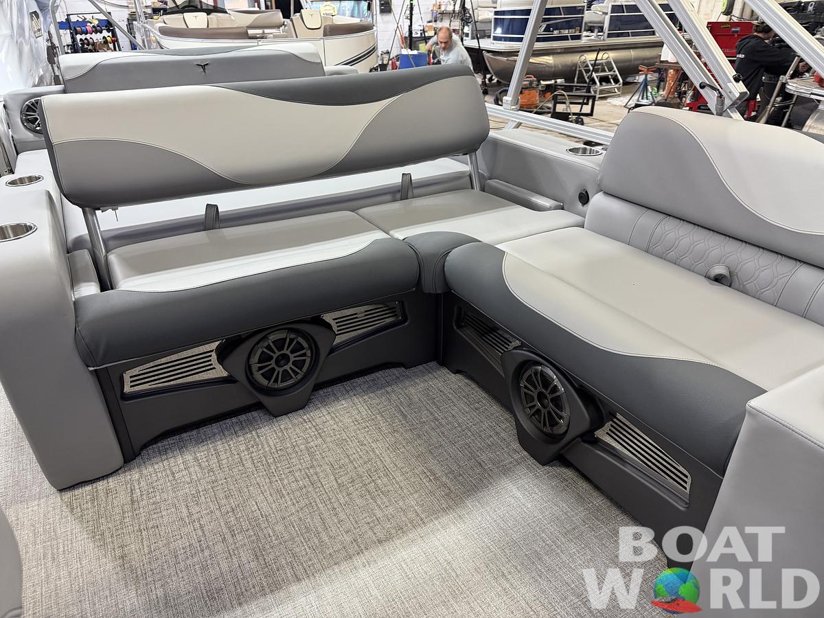 2025 Tahoe Pontoons LTZ 2385 Swingback (VRL) & Honda 4-Stroke EFI