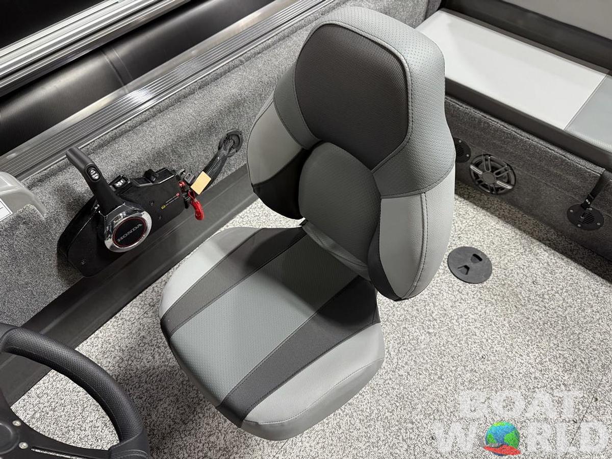 2025 MirroCraft Holiday 168 & Honda 90HP 4-Stroke EFI