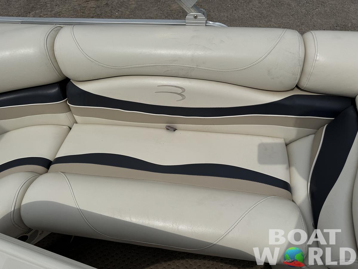 Used 2004 Bennington 2250 RL