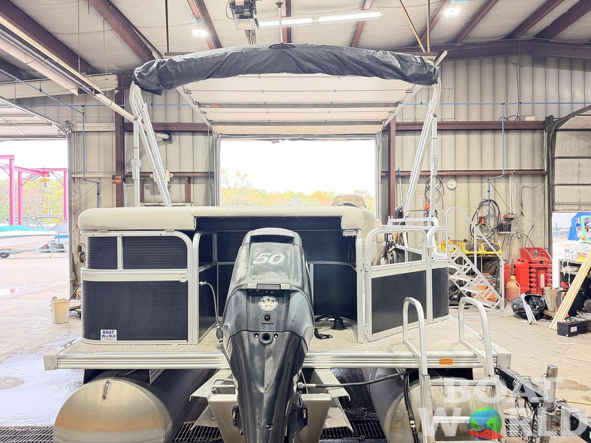 Used 2010 Starcraft StarDeck 8522 & 50HP Mercury 4Stroke -$14,995