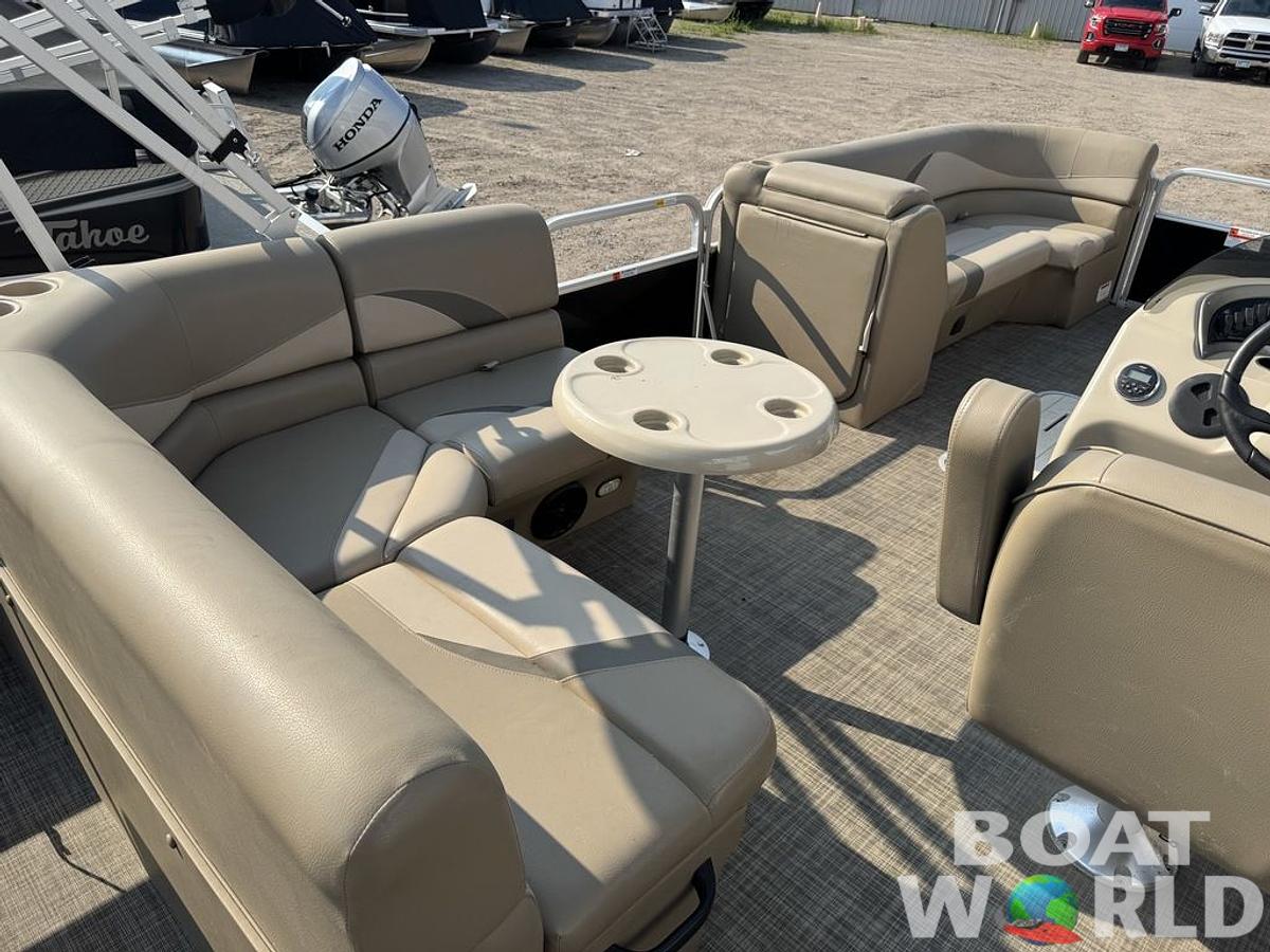 Used 2016 SunCatcher V322 RF Tritoon Pontoon