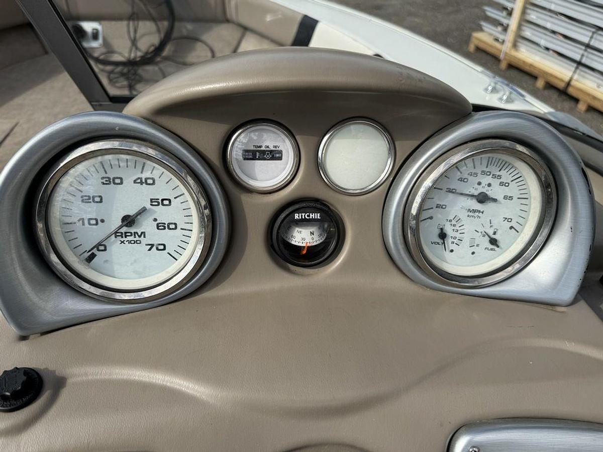 Used 2010 Smoker Craft Pro Mag 182