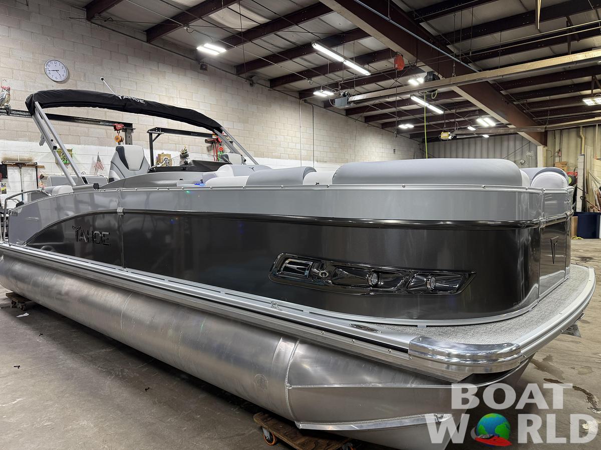 2025 Tahoe Pontoons Cascade 2385 Quad Lounge Shift SS Tritoon & Honda 4-Stroke EFI