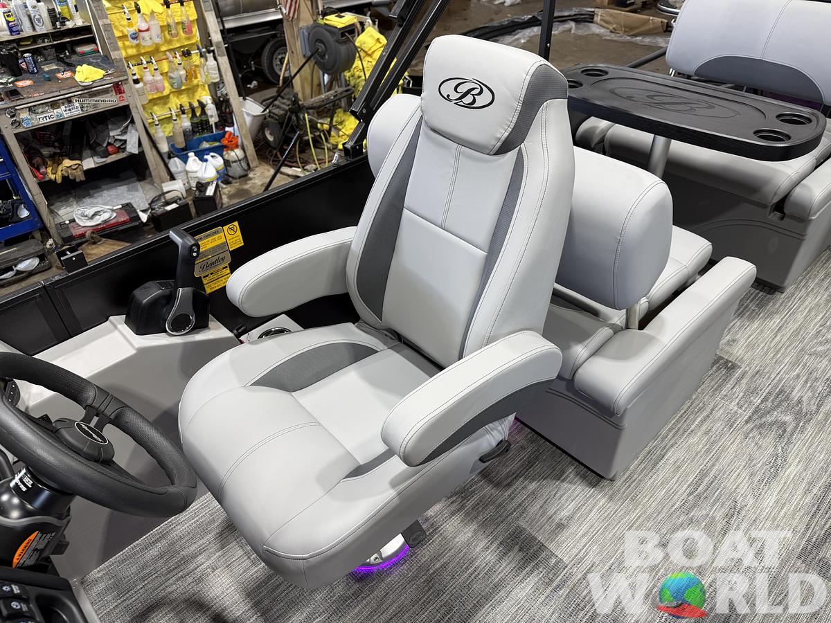 2027 Bentley Legacy 223 QSB Swingback Tritoon $55995