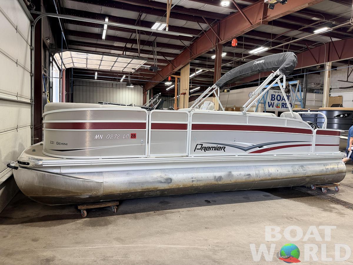 Used 2014 Premier 221 Gemini Fish n Cruise & 50HP Mercury 4Stroke -$19,995