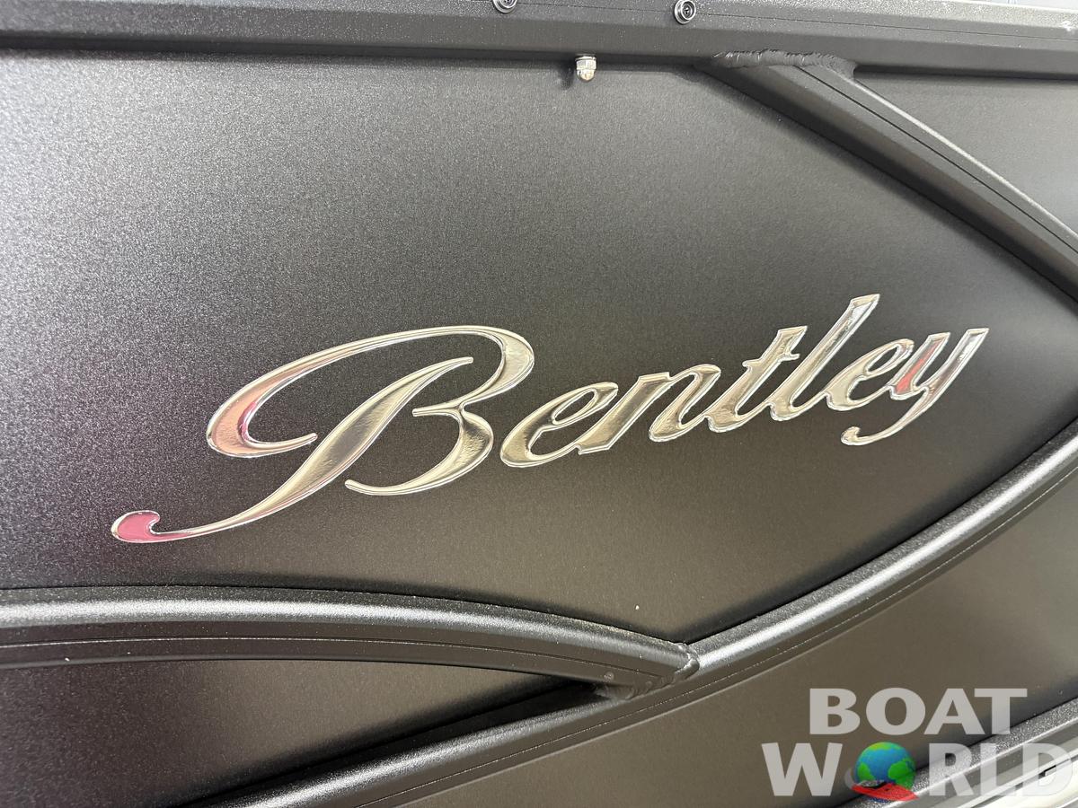 2026 Bentley Legacy 200 Navigator Quad Lounge Pontoon $34995