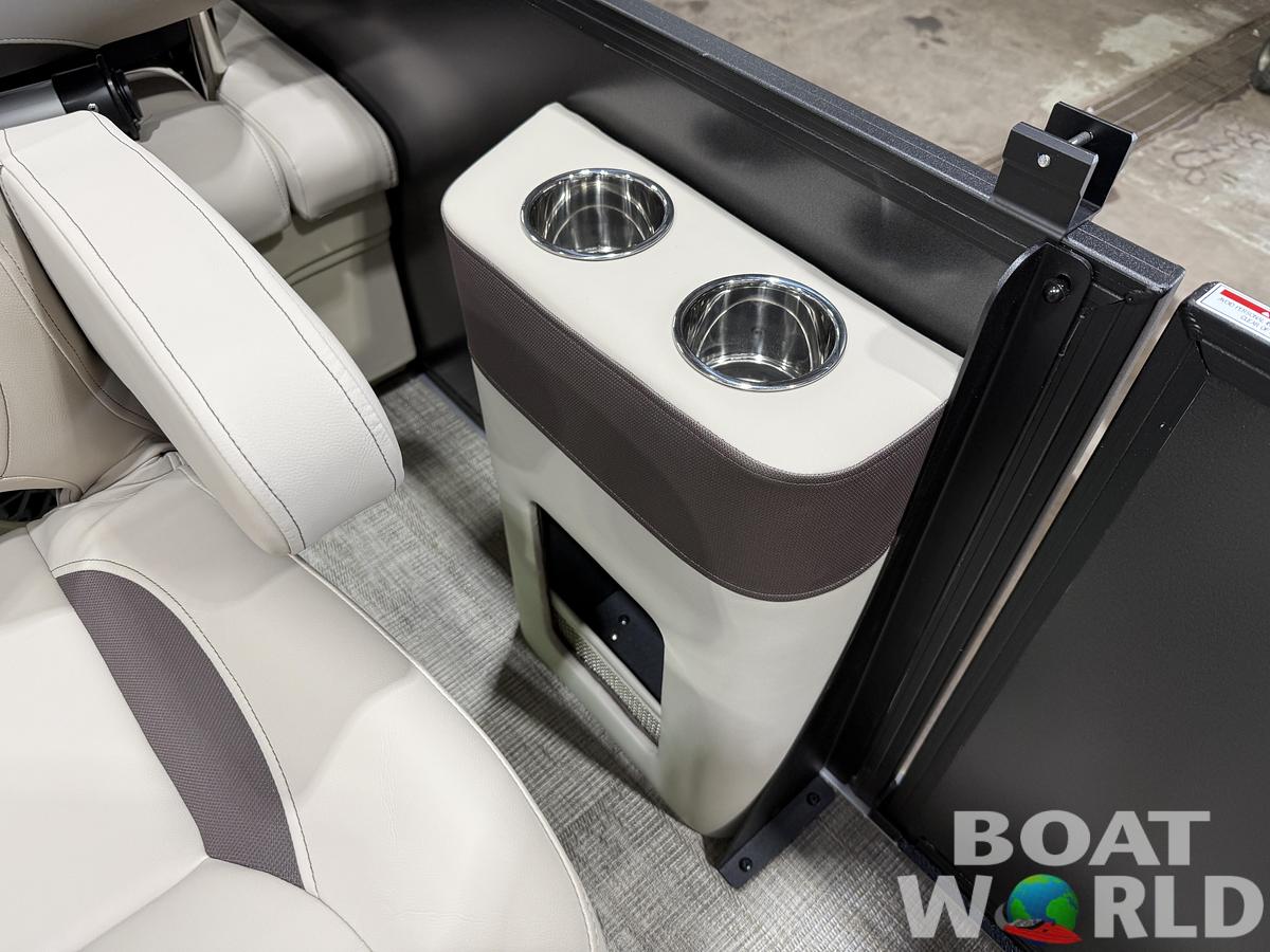 2027 Bentley Legacy 220 QSB Swingback $45995