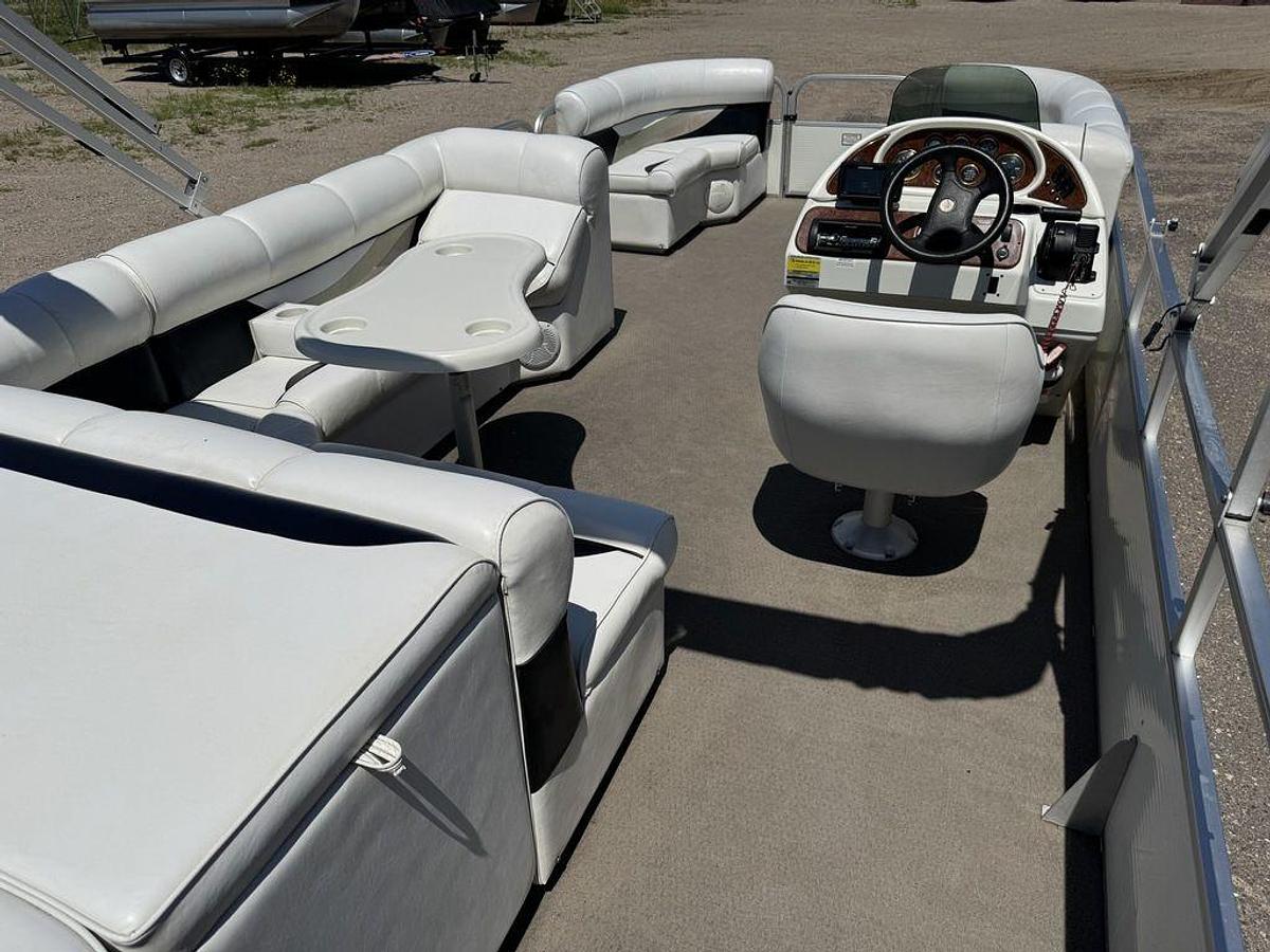 Used 2003 Weeres 220 Sun Deck SE Pontoon