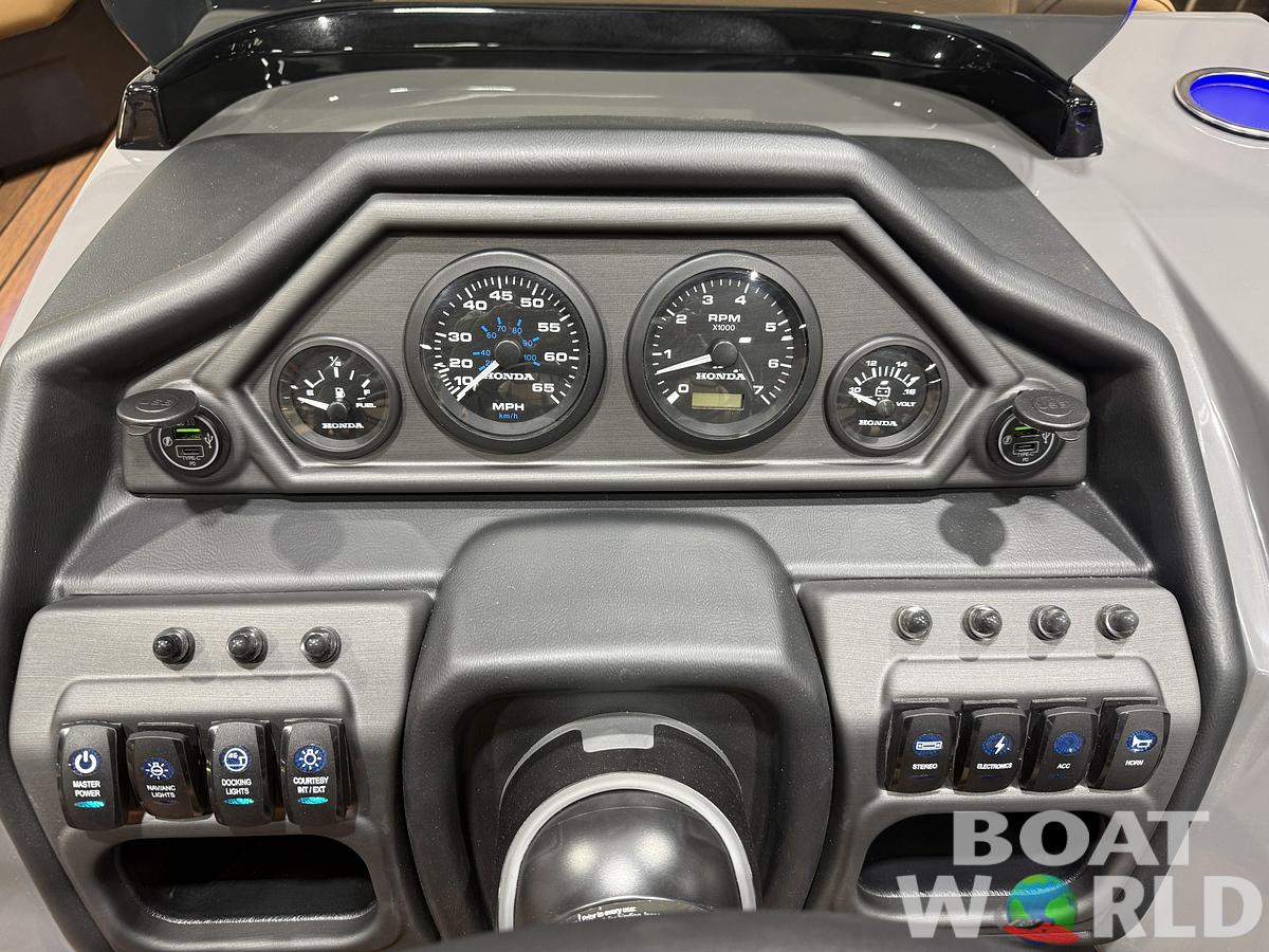 2027 Bentley Legacy 220 Swingback Pontoon & 4-Stroke Outboard $44995