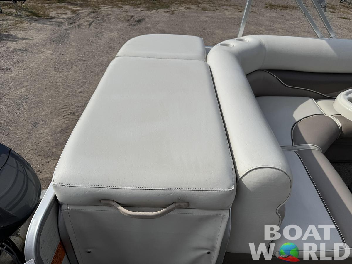 Used 2009 Premier 220 SunSpree DL Pontoon