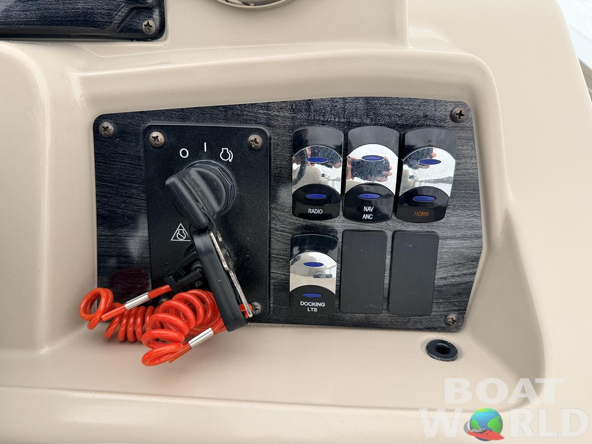 Used 2020 Tahoe Pontoons 2280 Quad Lounge