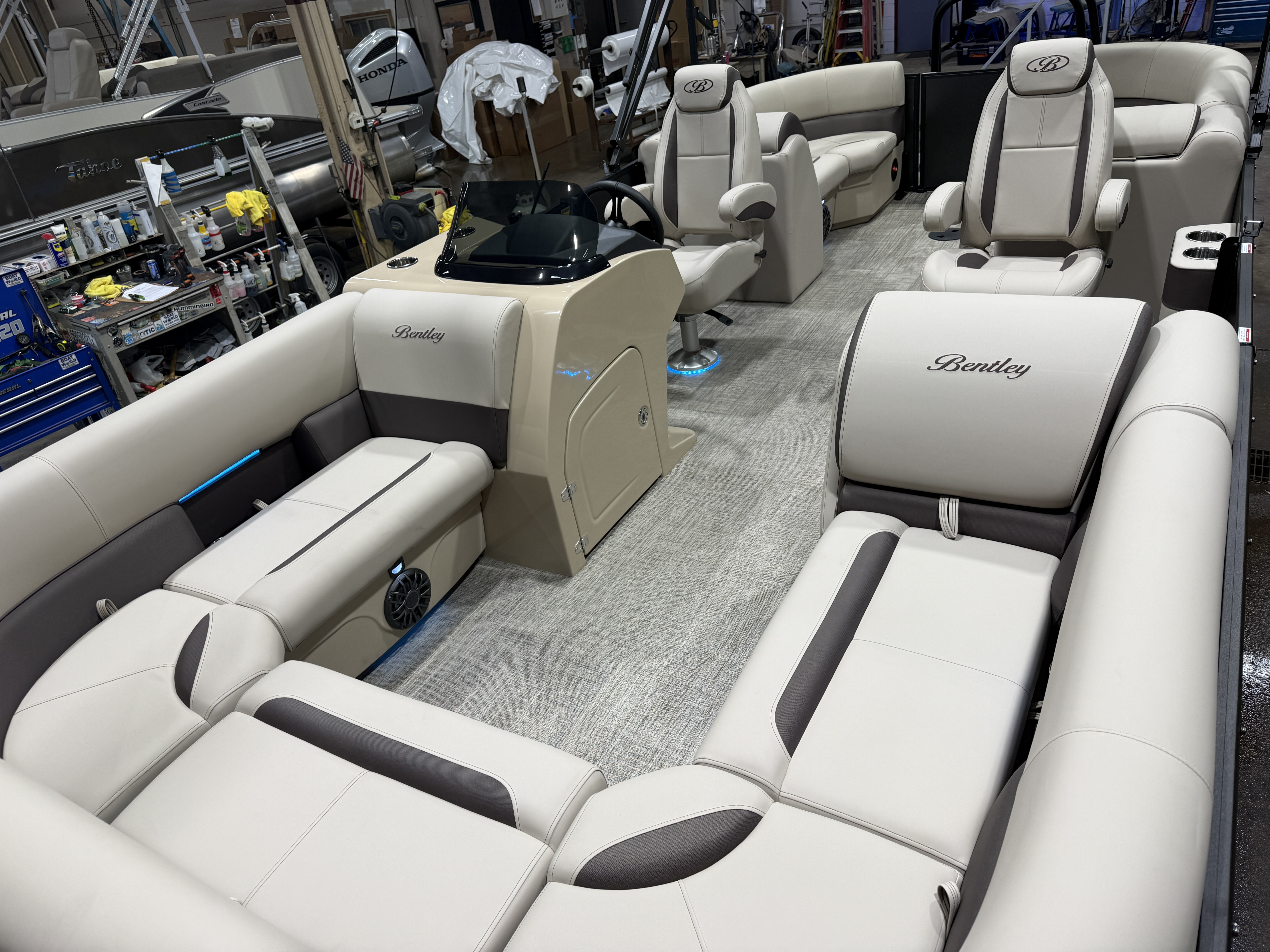 2027 Bentley Legacy 220 Navigator Quad Lounge Pontoon $42995