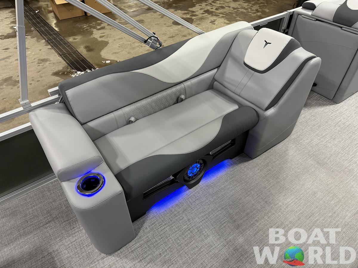 2025 Tahoe Pontoons LTZ 2385 Elite Cruise Tritoon & Honda 4-Stroke EFI