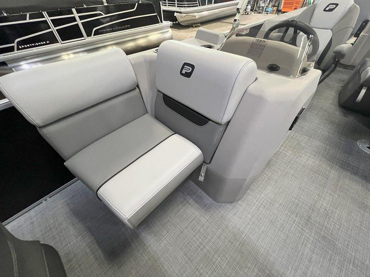 2025 Princecraft 21 Sportfisher 4-S Quad Fish Pontoon & Mercury 4-Stroke EFI