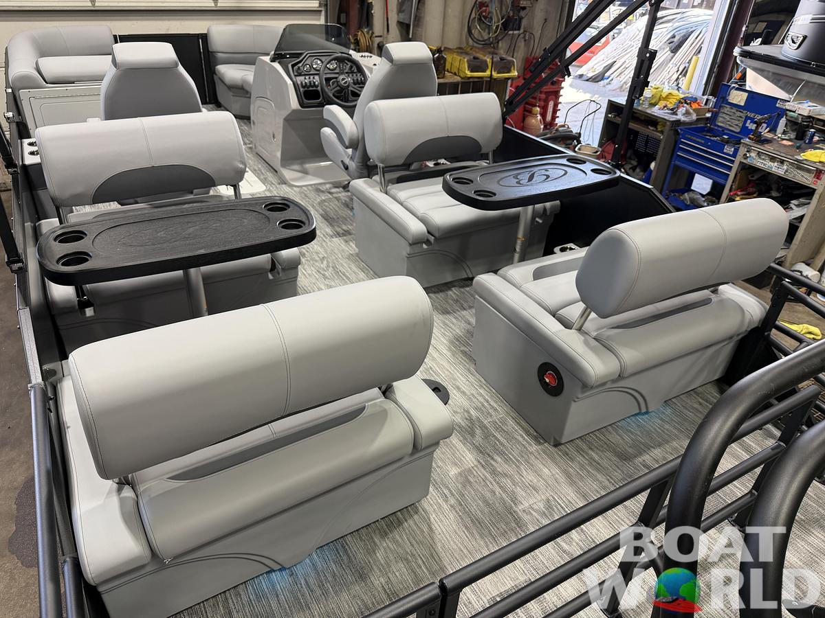 2027 Bentley Legacy 223 QSB Swingback Tritoon $55995