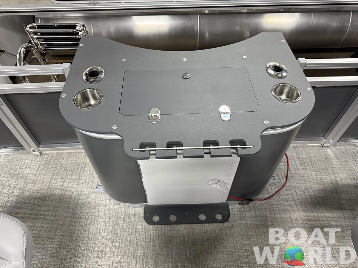 2026 Tahoe Pontoons Sport 2385 Rear Fish & Honda 4-Stroke EFI