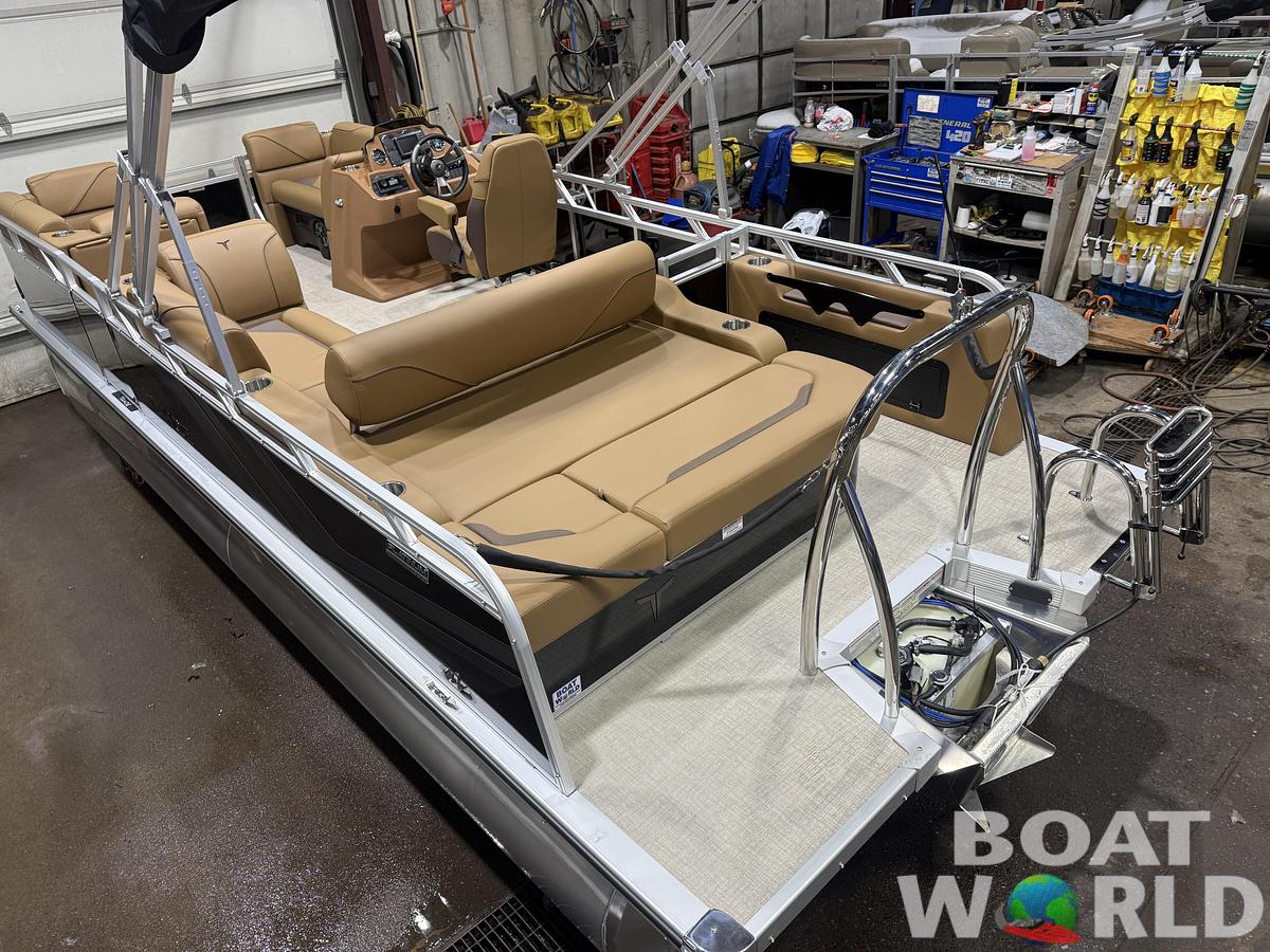 2026 Tahoe Pontoons Sport 2180 Swingback (VRB)