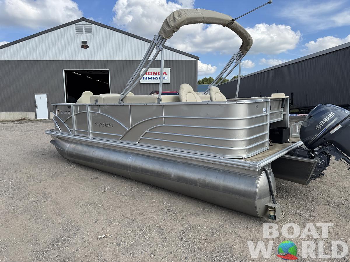 Used 2018 Sylvan Mirage 820 4-PT Pontoon