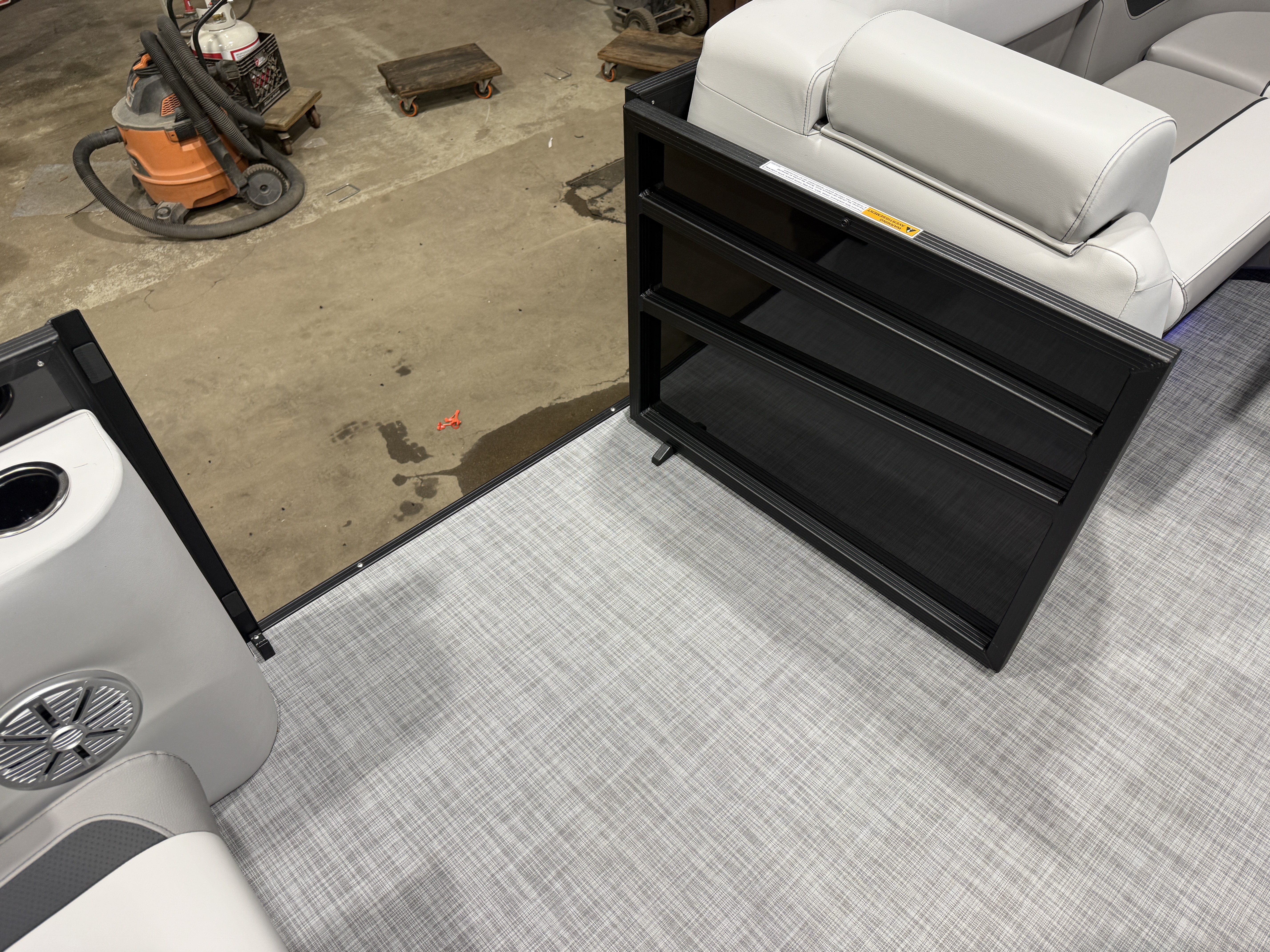 2027 Princecraft Vectra 21 Quad Lounge Pontoon $36995