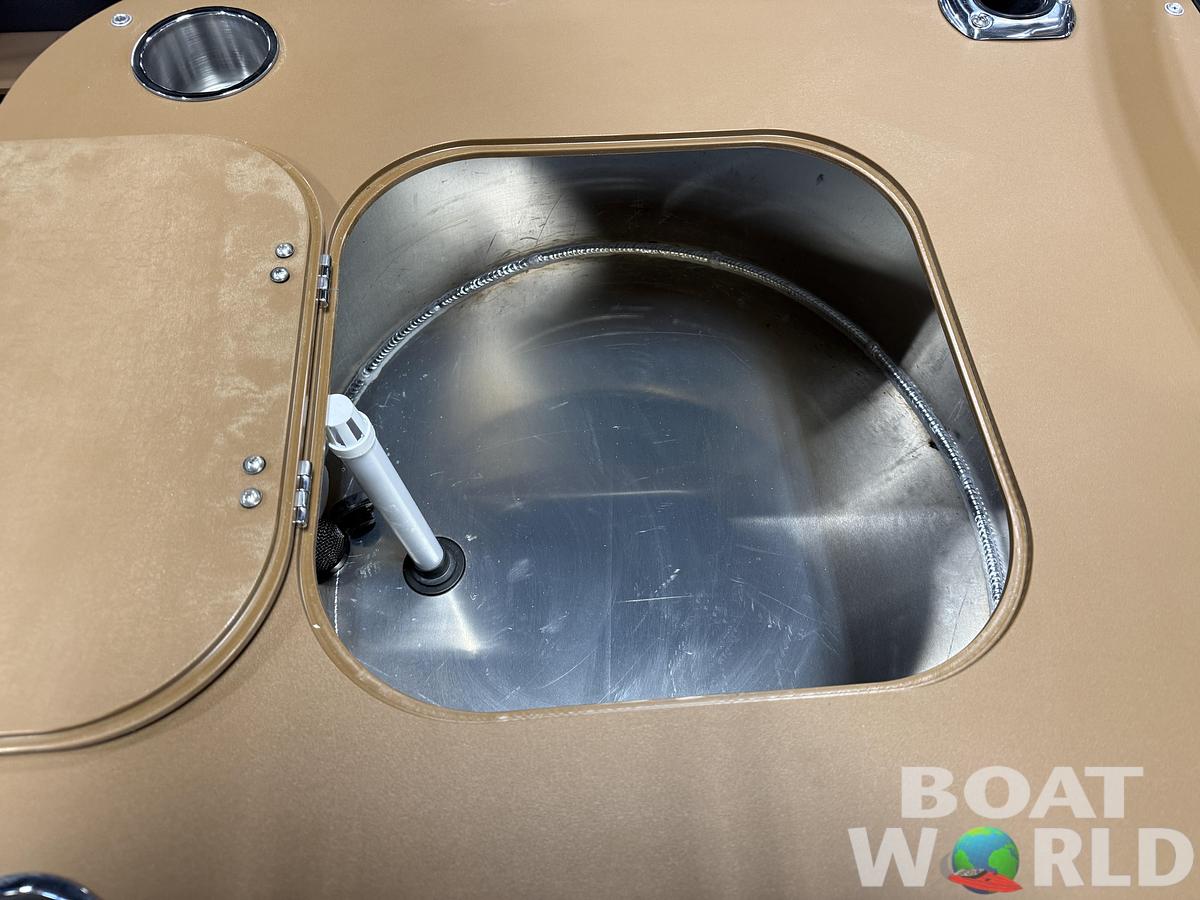 2026 Tahoe Pontoons GEOfish 2385 Rear Fish Tritoon 