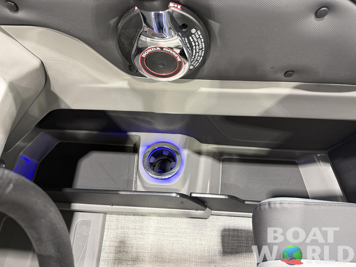 2026 Tahoe Pontoons LTZ 2385 Quad Lounge Tritoon