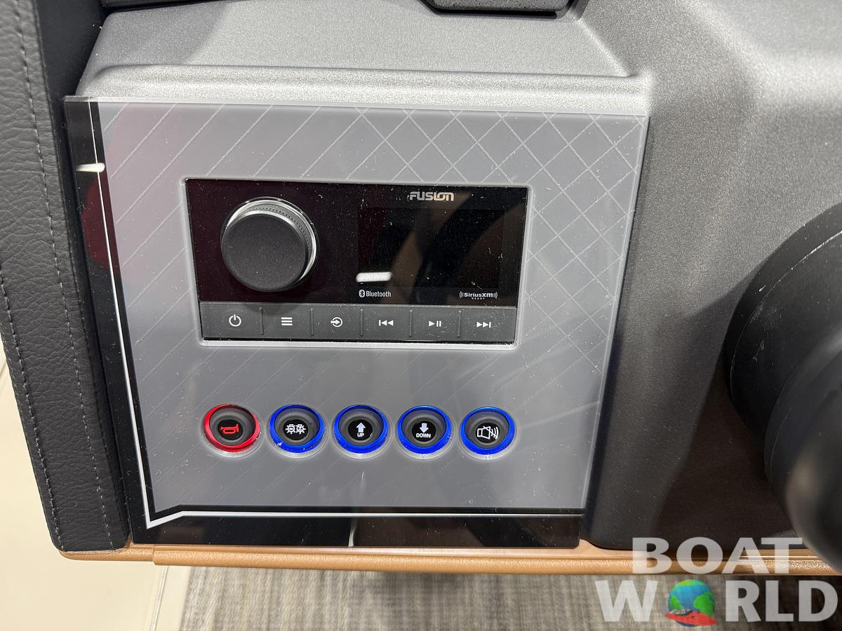 2026 Tahoe Cascade 2385 Quad Lounge Shift SS Tritoon $73995