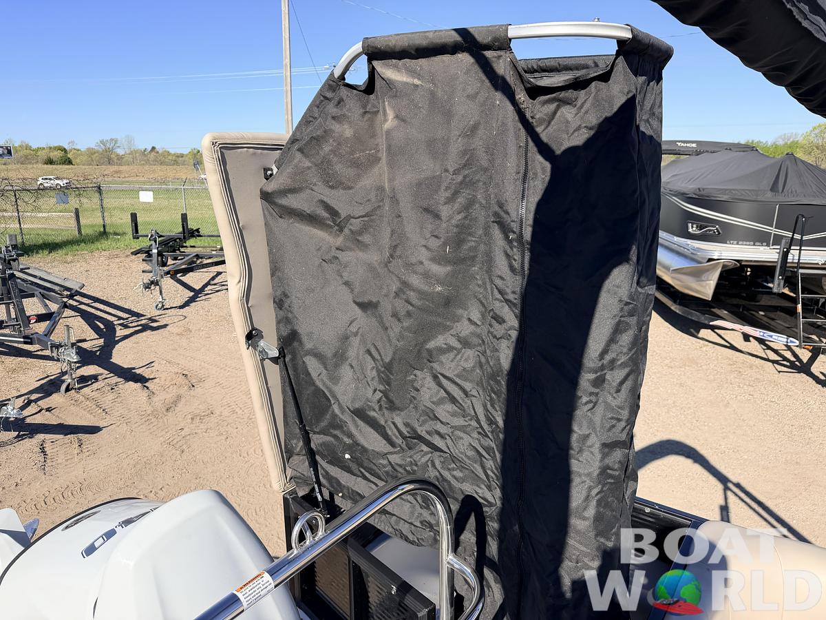 Used 2021 Hurricane Fun Deck 198 with 140HP Suzuki & Tandem Axle Trailer -$31,995