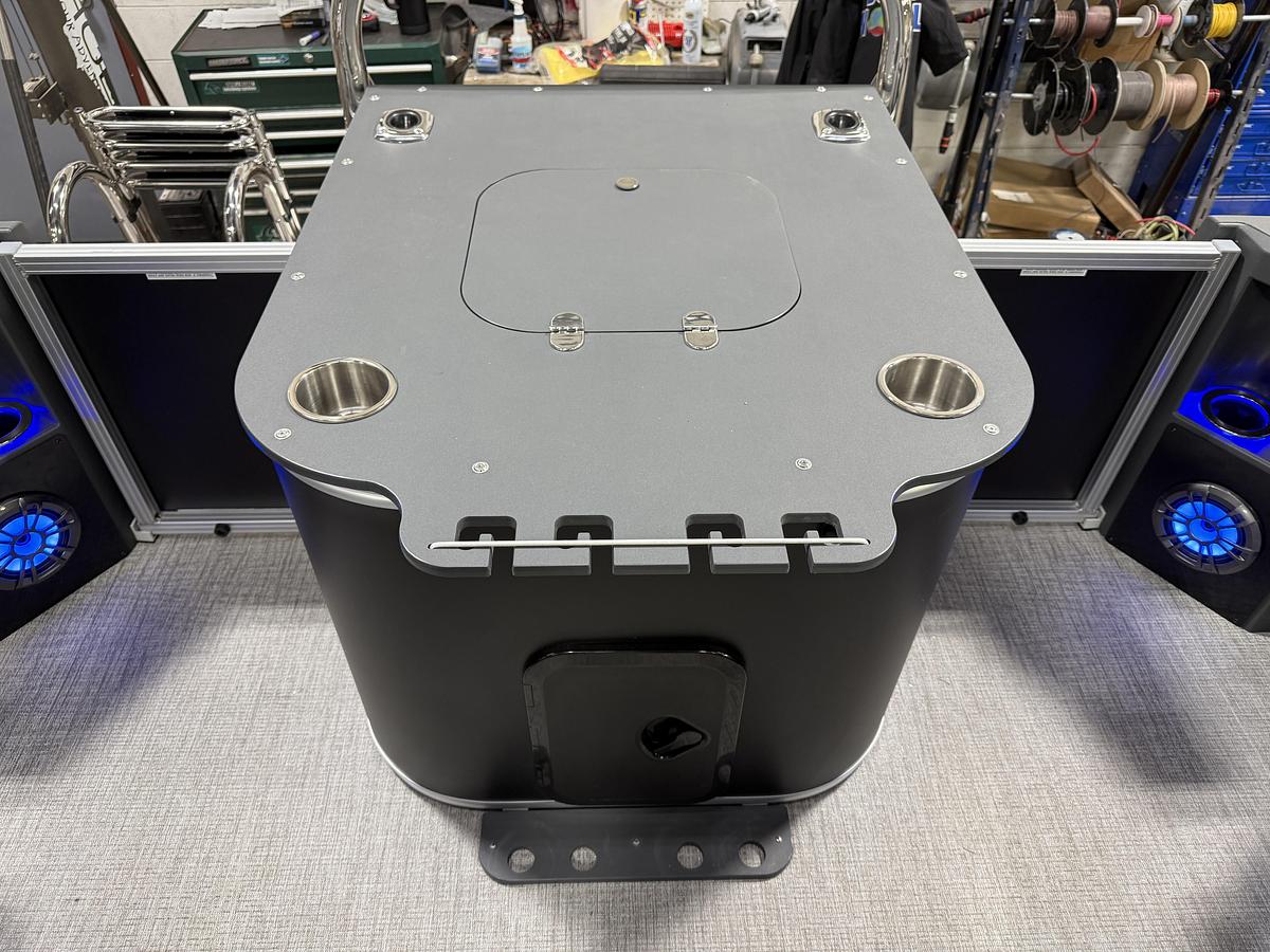 2025 Tahoe Pontoons GEOfish 2385 Rear Fish Tritoon & Honda 4-Stroke EFI