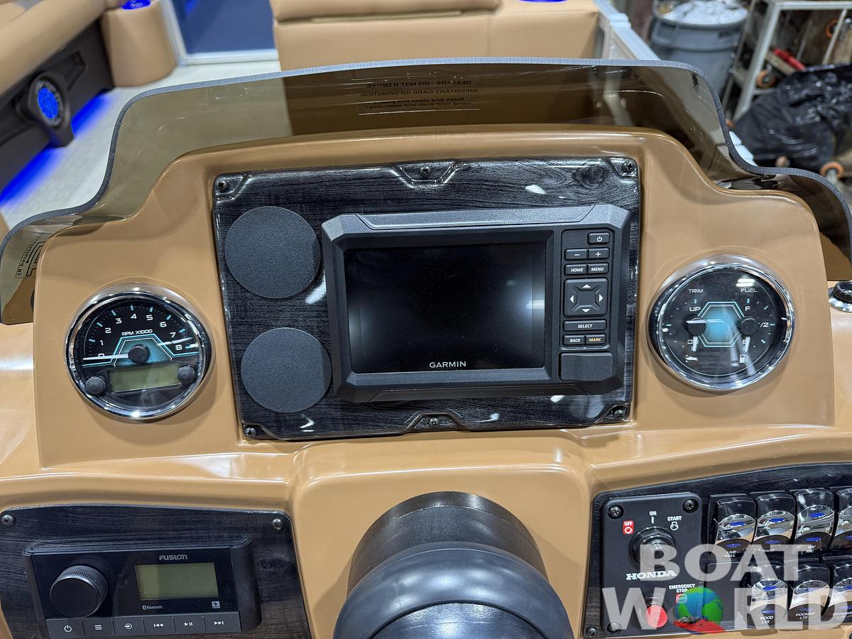 2026 Tahoe Sport 2385 Rear Fish Tritoon $46995