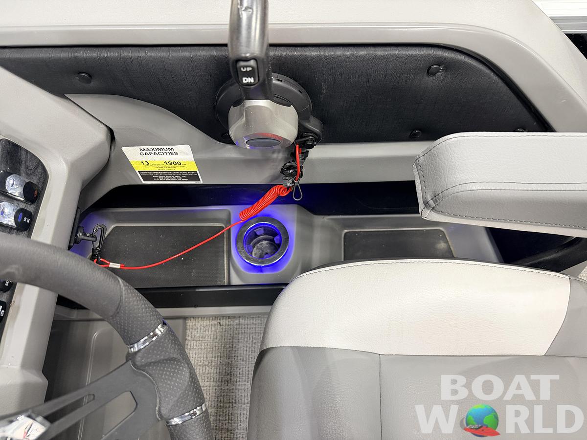 Used 2023 Avalon LSZ 2385 Quad Lounge Pontoon & 115HP Yamaha -$35,995