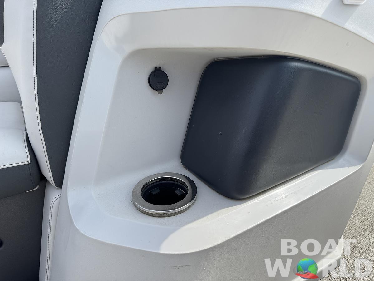 Used 2023 Avalon LSZ 2385 QL Tritoon Pontoon